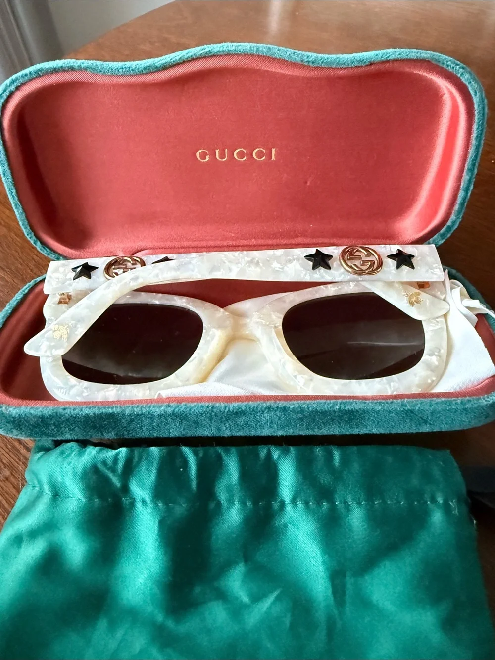 Gucci Ivory Marbled Oversized Sunglasses with Gold Logo and Black Star Accents